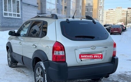 Hyundai Tucson III, 2005 год, 745 000 рублей, 6 фотография