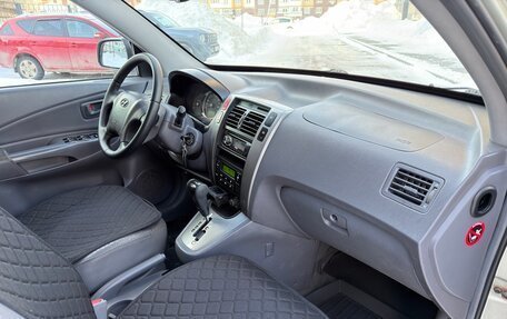 Hyundai Tucson III, 2005 год, 745 000 рублей, 31 фотография