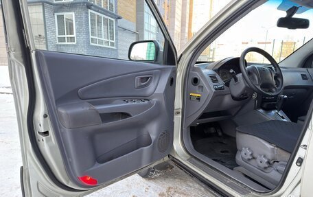 Hyundai Tucson III, 2005 год, 745 000 рублей, 26 фотография