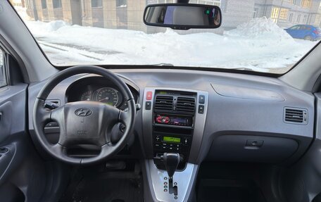 Hyundai Tucson III, 2005 год, 745 000 рублей, 34 фотография