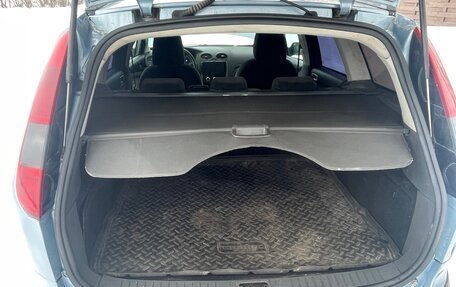 Ford Focus II рестайлинг, 2005 год, 340 000 рублей, 6 фотография