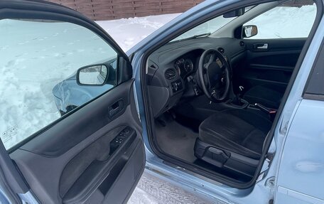 Ford Focus II рестайлинг, 2005 год, 340 000 рублей, 16 фотография