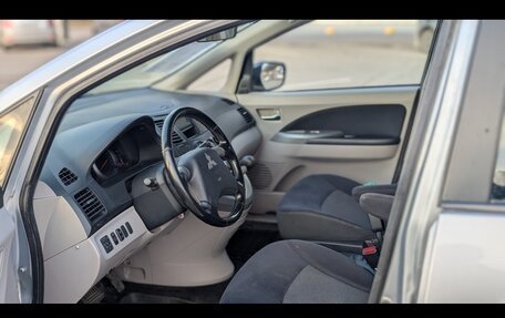 Mitsubishi Grandis, 2008 год, 690 000 рублей, 5 фотография