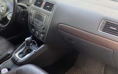 Volkswagen Jetta VI, 2013 год, 550 000 рублей, 5 фотография