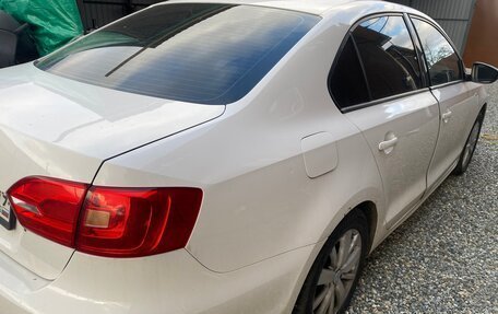 Volkswagen Jetta VI, 2013 год, 550 000 рублей, 9 фотография