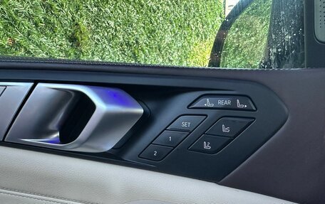 BMW X7, 2019 год, 7 400 000 рублей, 16 фотография