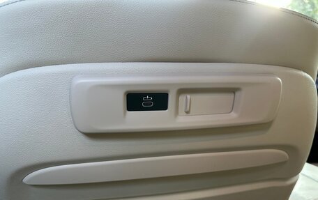 BMW X7, 2019 год, 7 400 000 рублей, 12 фотография