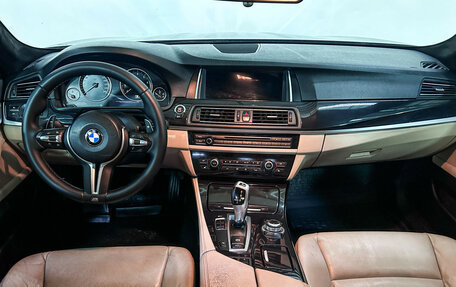 BMW 5 серия, 2012 год, 1 750 000 рублей, 11 фотография