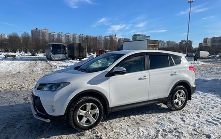 Toyota RAV4, 2013 год, 1 880 000 рублей, 3 фотография