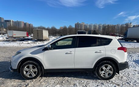 Toyota RAV4, 2013 год, 1 880 000 рублей, 4 фотография