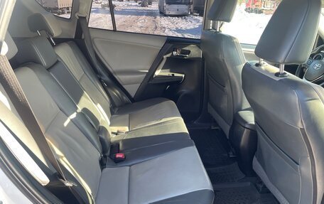 Toyota RAV4, 2013 год, 1 880 000 рублей, 20 фотография