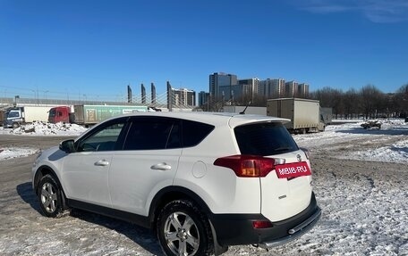 Toyota RAV4, 2013 год, 1 880 000 рублей, 6 фотография
