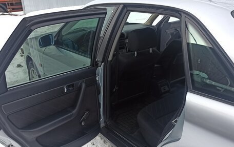 Audi A6, 1995 год, 460 000 рублей, 2 фотография