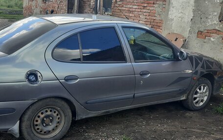 Renault Megane II, 2000 год, 180 000 рублей, 3 фотография
