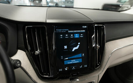 Volvo XC60 II, 2018 год, 3 990 000 рублей, 17 фотография