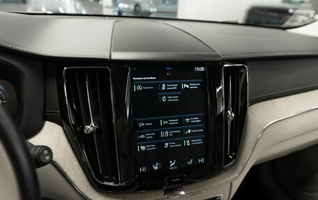 Volvo XC60 II, 2018 год, 3 990 000 рублей, 18 фотография