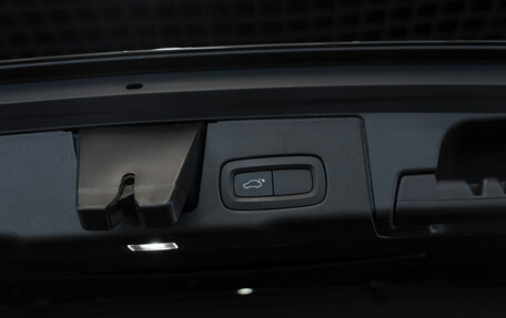 Volvo XC60 II, 2018 год, 3 990 000 рублей, 24 фотография