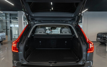 Volvo XC60 II, 2018 год, 3 990 000 рублей, 23 фотография