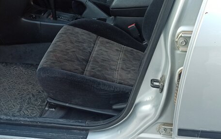 Nissan Primera II рестайлинг, 1998 год, 350 000 рублей, 12 фотография