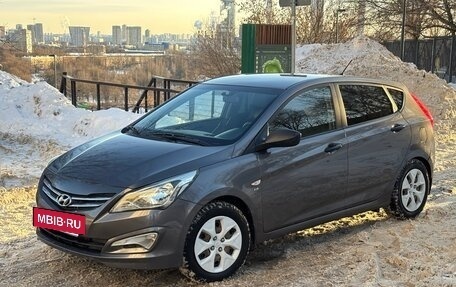 Hyundai Solaris II рестайлинг, 2014 год, 870 000 рублей, 19 фотография
