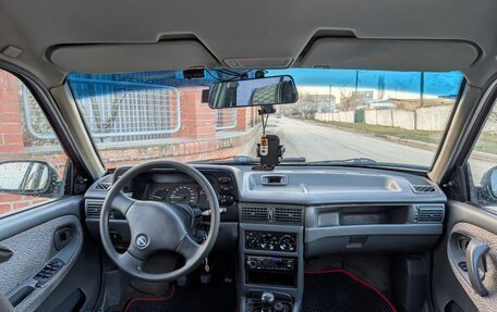 Daewoo Nexia I рестайлинг, 2000 год, 120 000 рублей, 6 фотография