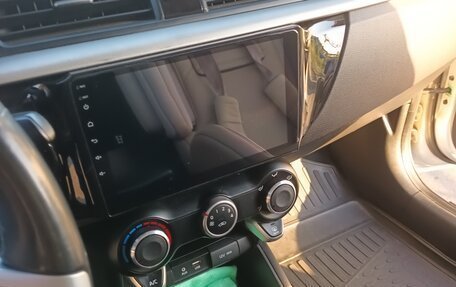 KIA Rio IV, 2018 год, 1 385 000 рублей, 7 фотография