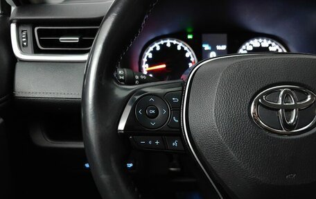 Toyota RAV4, 2020 год, 3 188 000 рублей, 17 фотография
