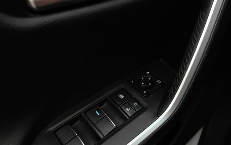 Toyota RAV4, 2020 год, 3 188 000 рублей, 22 фотография