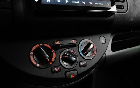 Nissan Note II рестайлинг, 2011 год, 598 000 рублей, 15 фотография