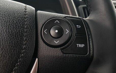 Toyota RAV4, 2018 год, 2 595 000 рублей, 13 фотография