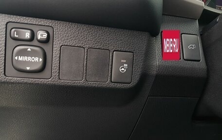 Toyota RAV4, 2018 год, 2 595 000 рублей, 11 фотография