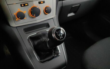 Opel Zafira B, 2008 год, 578 000 рублей, 16 фотография