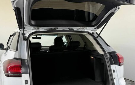 Geely Atlas, 2024 год, 2 380 000 рублей, 18 фотография