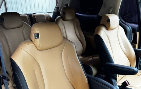 KIA Carnival, 2020 год, 3 850 000 рублей, 9 фотография