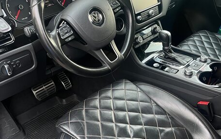 Volkswagen Touareg III, 2018 год, 3 250 000 рублей, 4 фотография