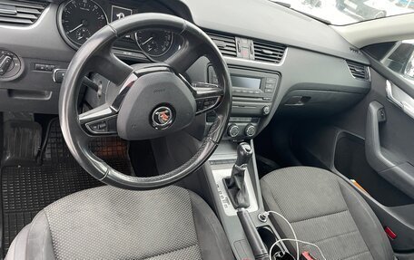 Skoda Octavia, 2014 год, 900 000 рублей, 15 фотография