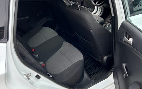 Hyundai Solaris II рестайлинг, 2013 год, 800 000 рублей, 6 фотография