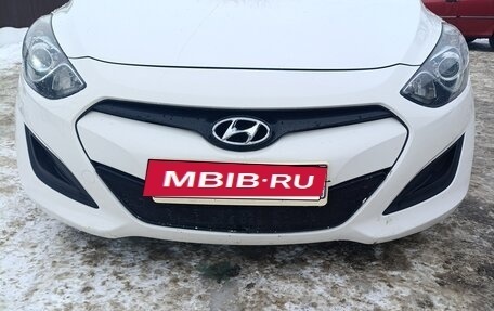 Hyundai i30 II рестайлинг, 2012 год, 850 000 рублей, 2 фотография