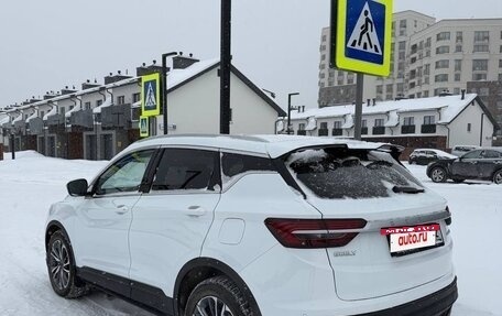 Geely Coolray I, 2022 год, 1 900 000 рублей, 4 фотография