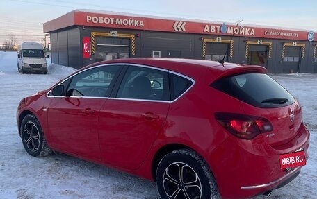 Opel Astra J, 2014 год, 1 250 000 рублей, 4 фотография