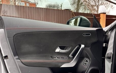 Mercedes-Benz CLA, 2021 год, 2 800 000 рублей, 18 фотография