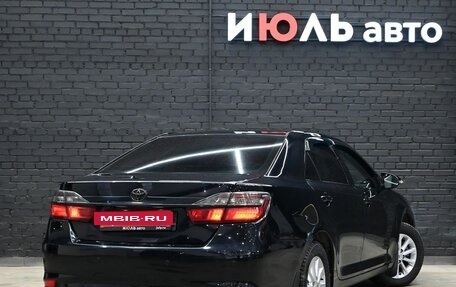 Toyota Camry, 2016 год, 1 890 000 рублей, 6 фотография