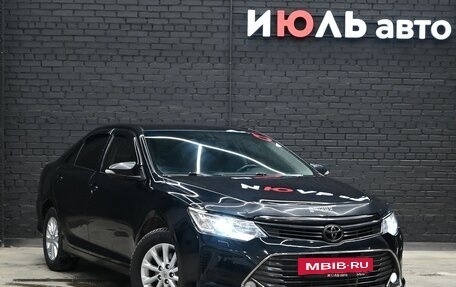 Toyota Camry, 2016 год, 1 890 000 рублей, 3 фотография