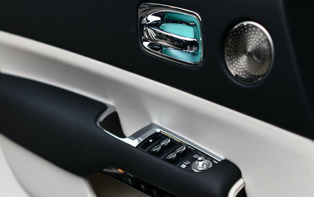 Rolls-Royce Dawn, 2021 год, 66 750 000 рублей, 34 фотография