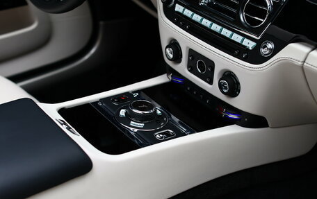 Rolls-Royce Dawn, 2021 год, 66 750 000 рублей, 31 фотография