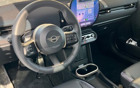 MINI Hatch, 2024 год, 4 650 000 рублей, 11 фотография