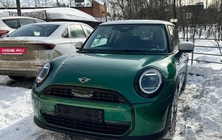 MINI Hatch, 2024 год, 4 650 000 рублей, 2 фотография