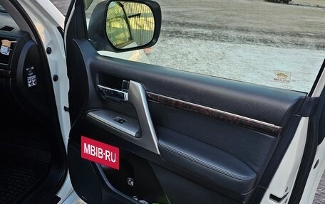 Toyota Land Cruiser 200, 2012 год, 4 450 000 рублей, 14 фотография