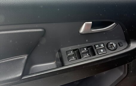 KIA Sportage III, 2011 год, 1 100 000 рублей, 14 фотография