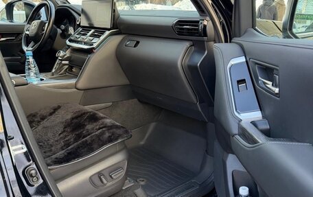 Toyota Land Cruiser, 2021 год, 11 500 000 рублей, 5 фотография